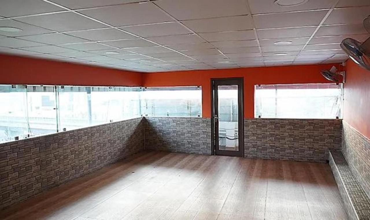 Hotel Fabexpress I5 Boutique Čennai Exteriér fotografie